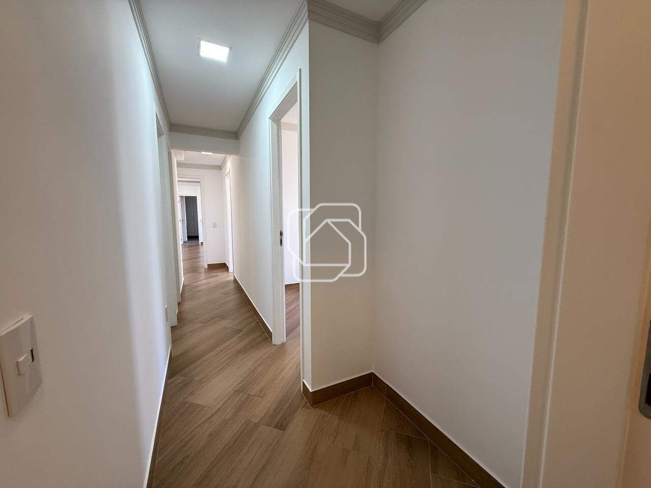 Apartamento à venda em Indaiatuba - SP - Condomínio Residencial Due: Corredor