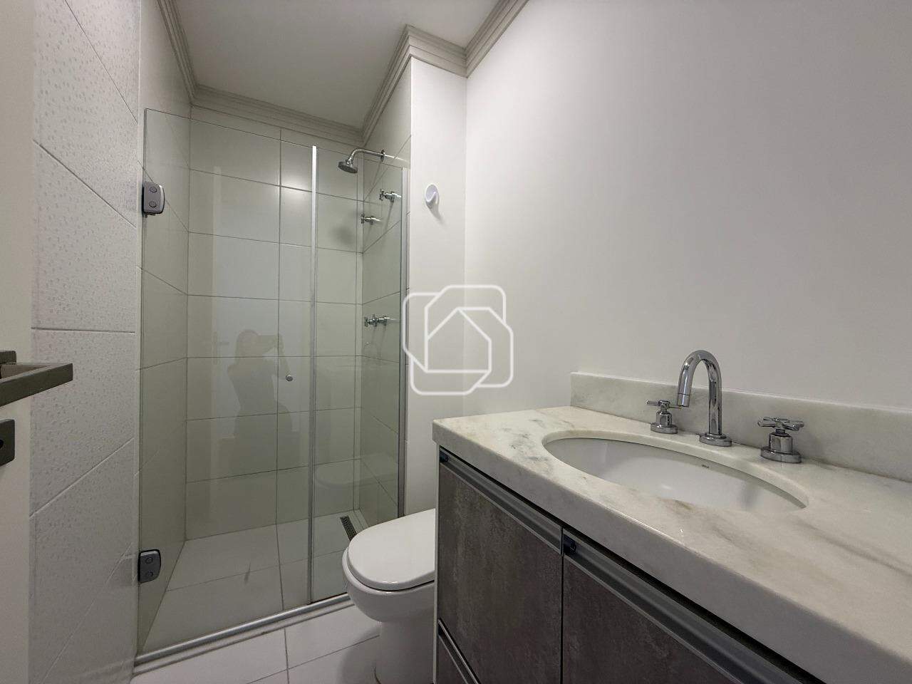 Apartamento à venda em Indaiatuba - SP - Condomínio Residencial Due: Banheiro