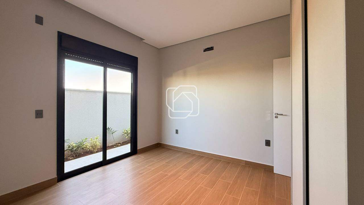 Casa de Condomínio à venda em Indaiatuba - SP - Jardim Villa Sapezal: Dormitório