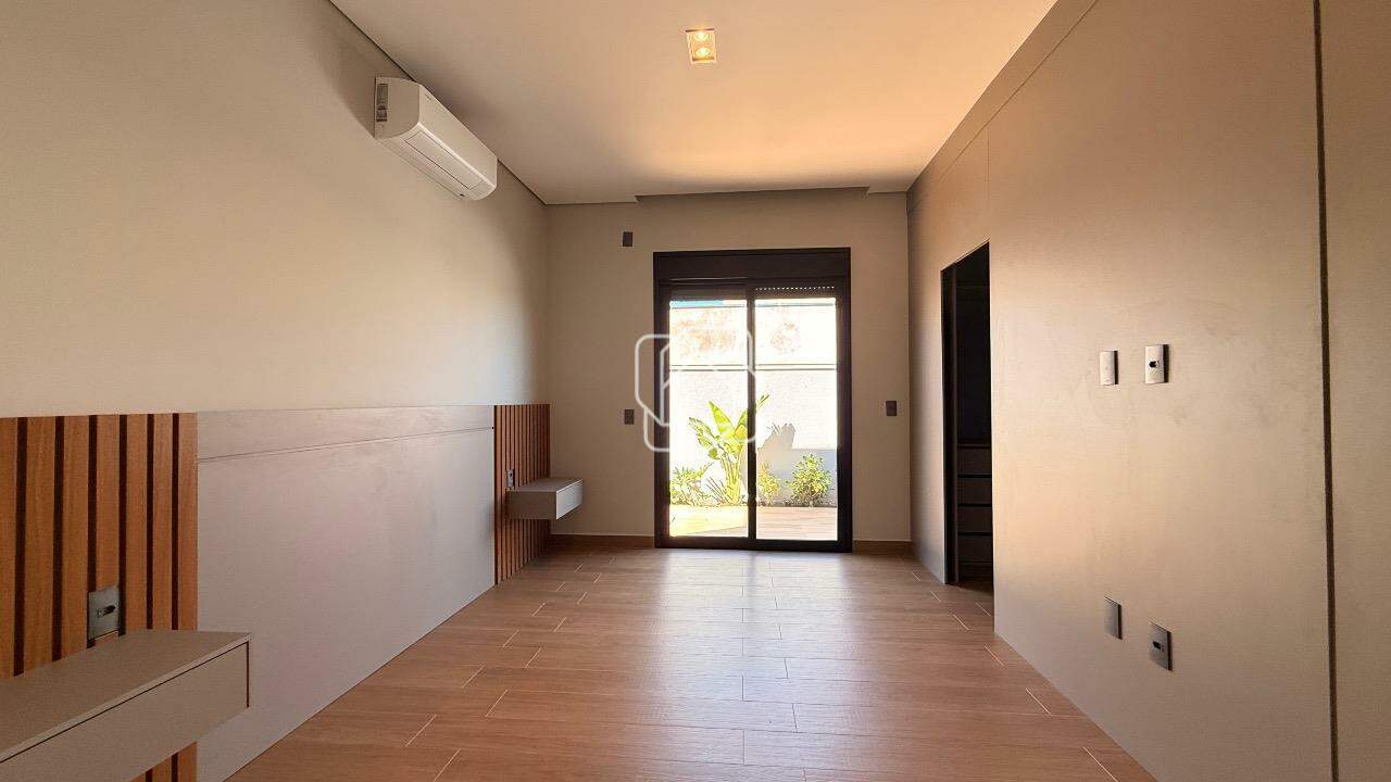 Casa de Condomínio à venda em Indaiatuba - SP - Jardim Villa Sapezal: Dormitório