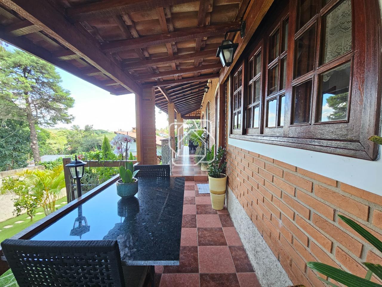 Casa de Condomínio para aluguel em Indaiatuba - SP - Terras de Itaici: Varanda