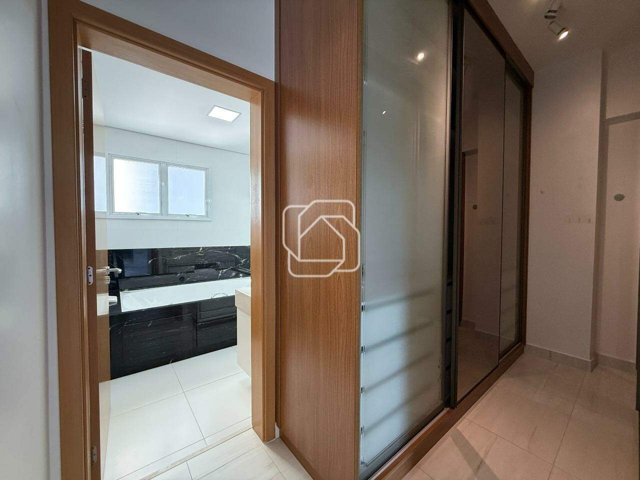 Apartamento à venda em Indaiatuba - SP - Premiere Indaiatuba: Closet