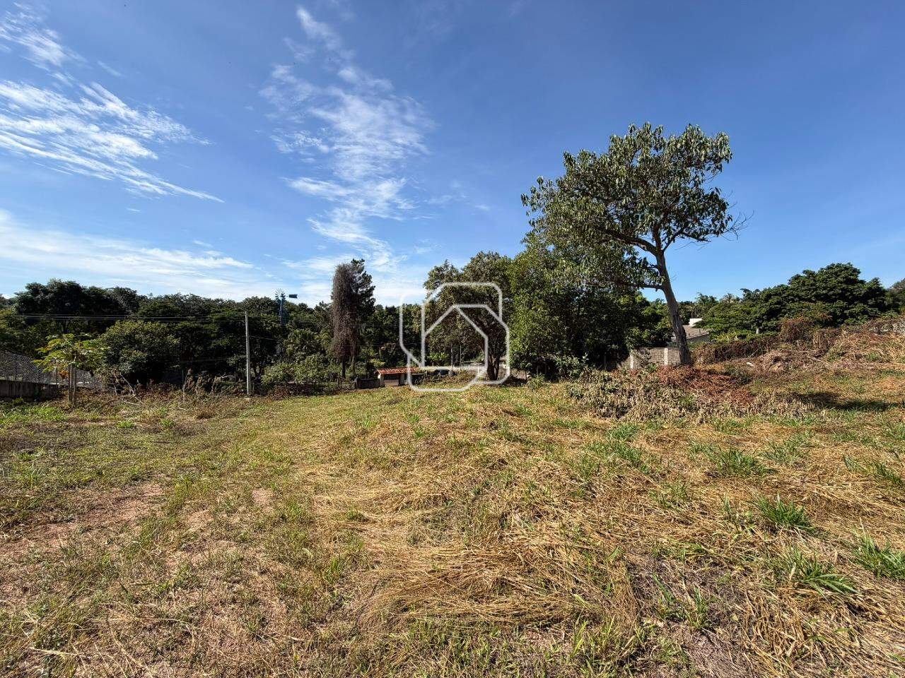 Terreno à venda em Indaiatuba - SP - Vale das Laranjeiras: Terreno