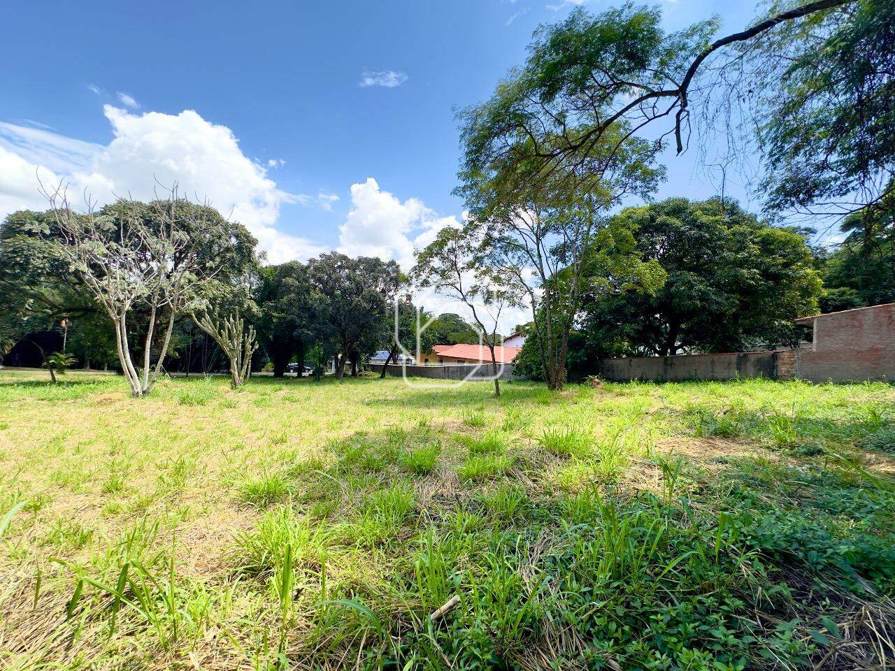 Terreno à venda em Itu - SP - Condomínio Mangueiras de Itu: 