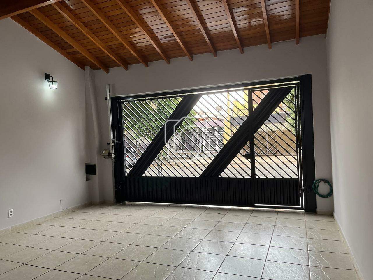 Casa para aluguel em Indaiatuba - SP - Jardim Pau Preto: 