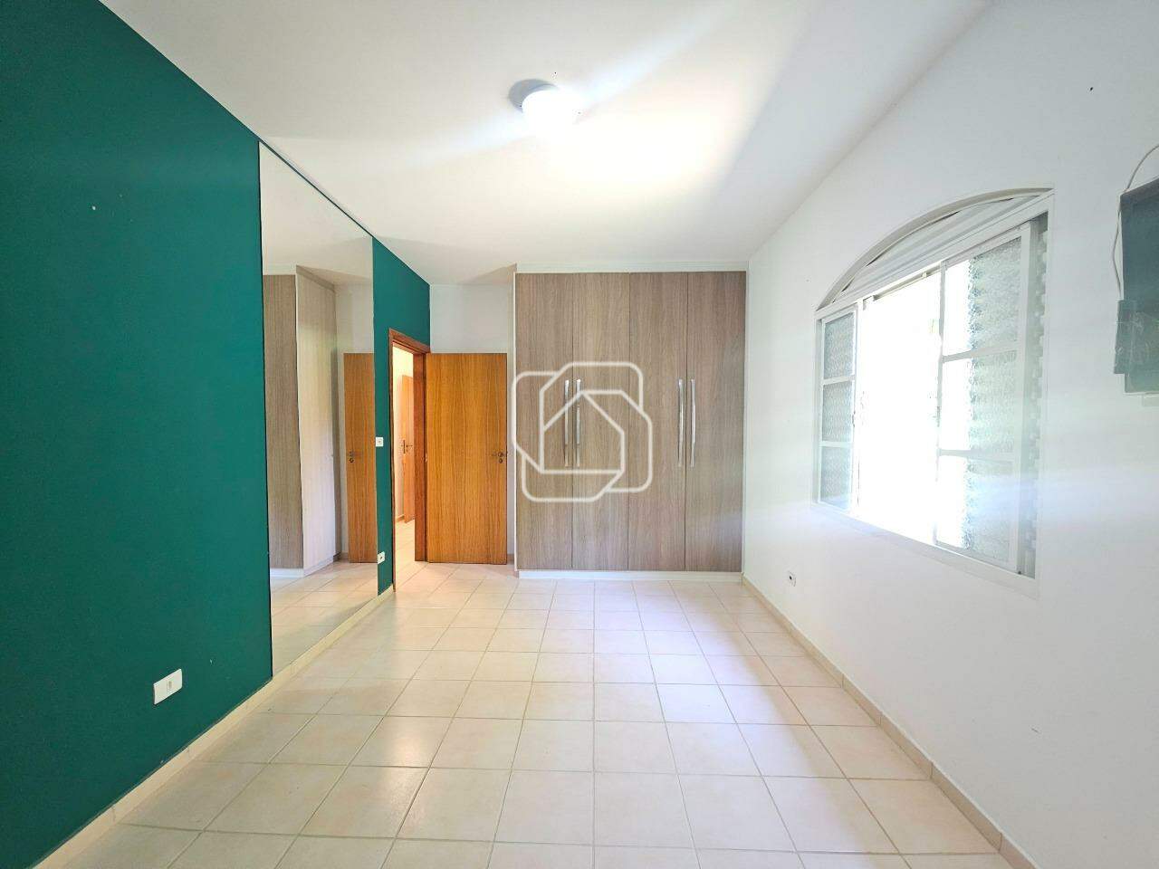 Casa de Condomínio à venda em Indaiatuba - SP - Lagos de Shanadu: Dormitório