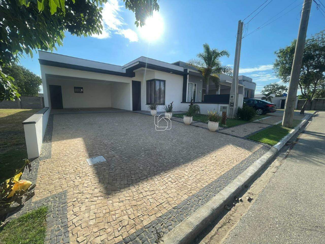 Casa de Condomínio para aluguel em Itu - SP - Condomínio Residencial Mont Blanc: 