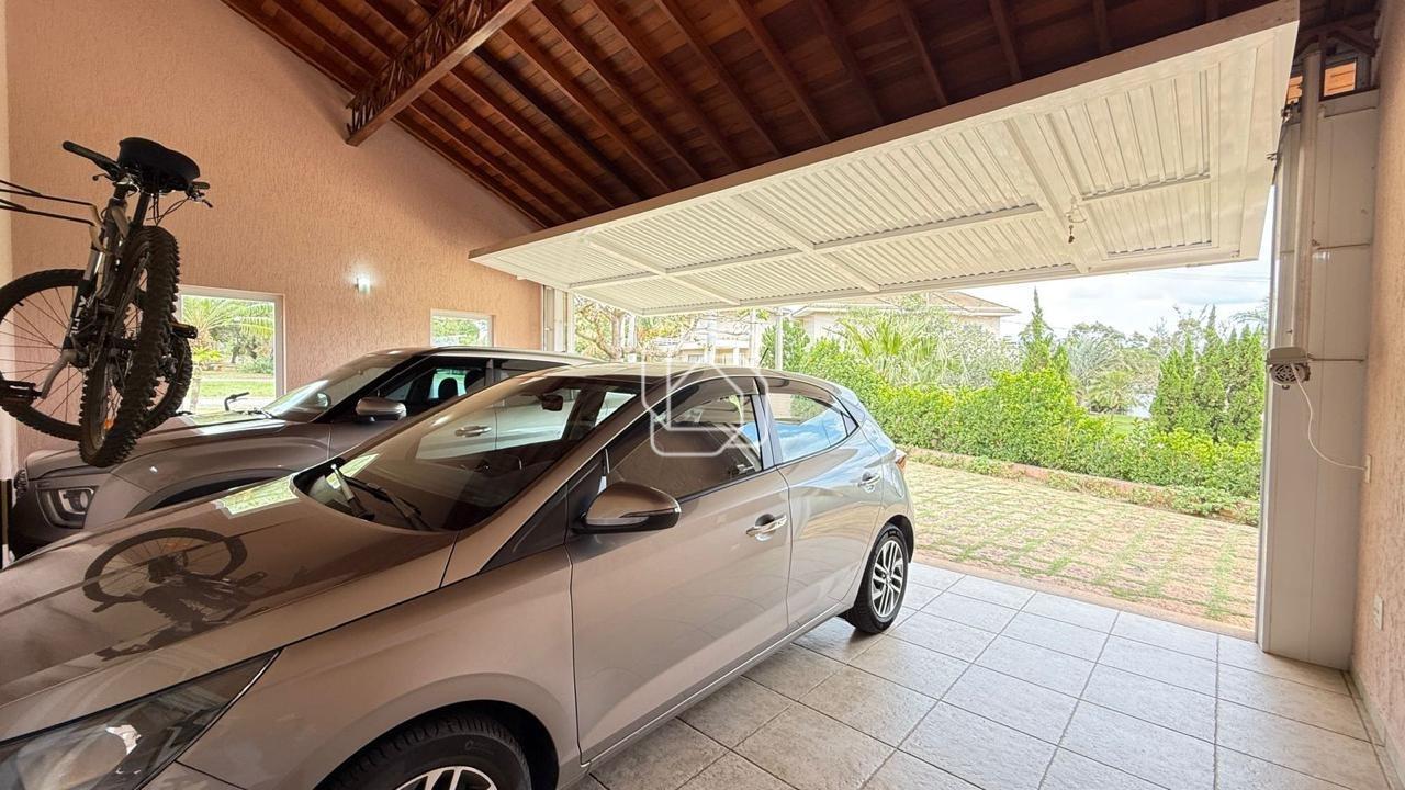 Casa de Condomínio à venda em Salto - SP - Haras Paineiras: