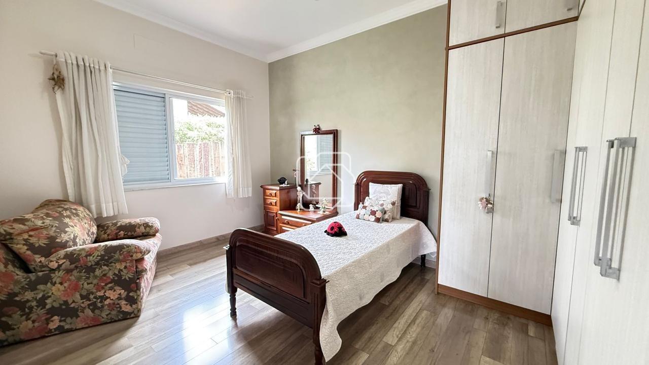 Casa de Condomínio à venda em Salto - SP - Haras Paineiras: