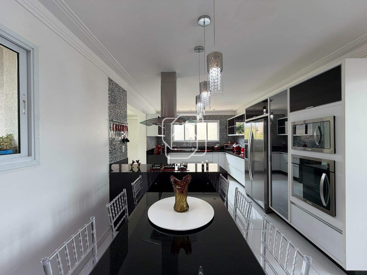 Casa de Condomínio à venda em Indaiatuba - SP - Vale das Laranjeiras: Cozinha