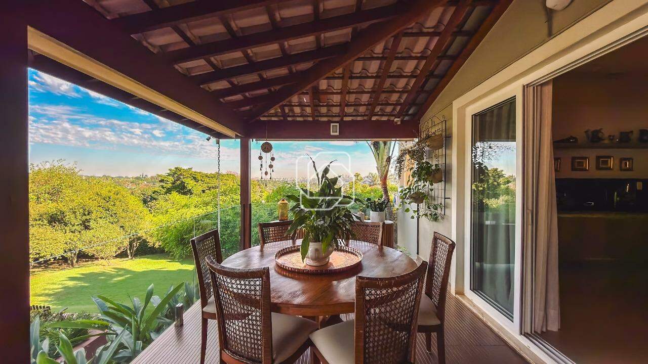 Casa de Condomínio à venda em Indaiatuba - SP - Terras de Itaici: Varanda