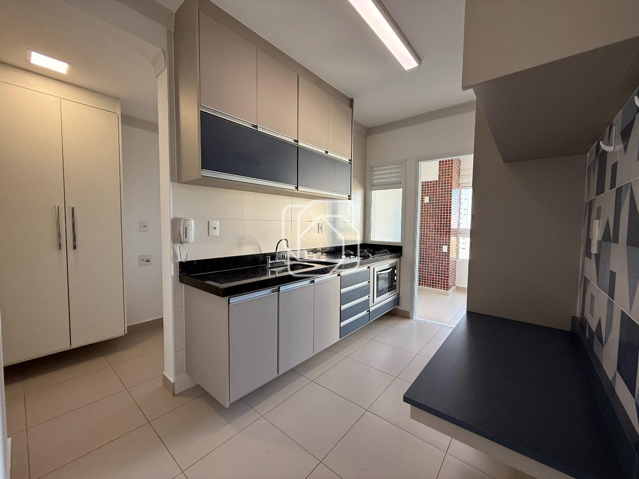Apartamento para aluguel em Indaiatuba - SP - Condomínio Residencial Due: Cozinha