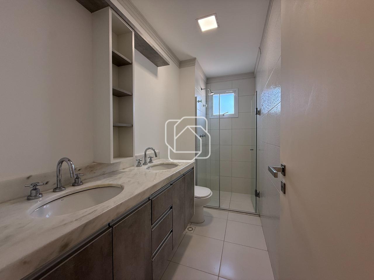 Apartamento para aluguel em Indaiatuba - SP - Condomínio Residencial Due: Banheiro