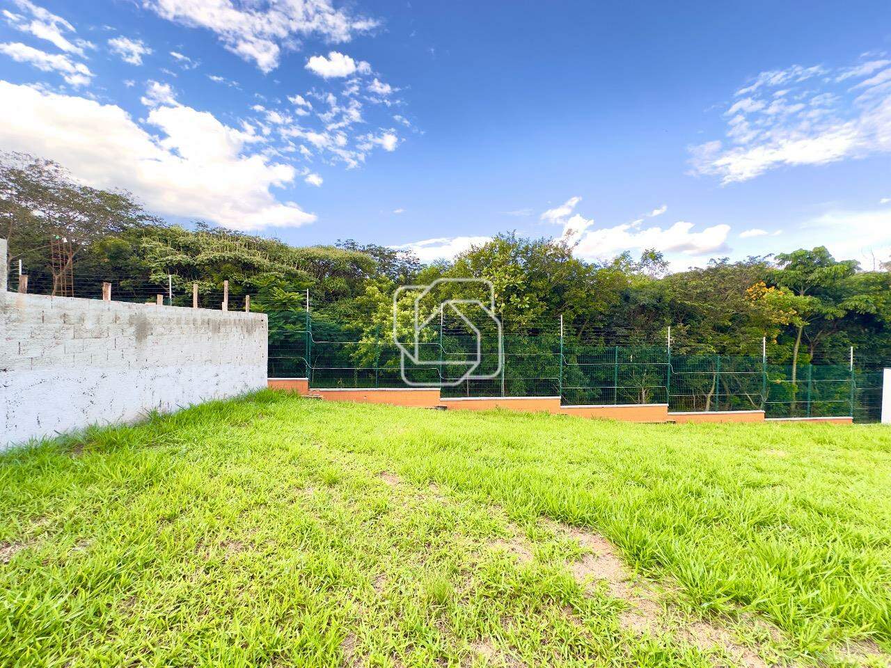 Terreno à venda em Itu - SP - Alphaville Castelo Itu: 