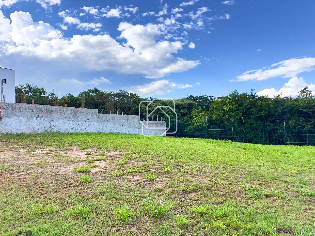 Terreno à venda em Itu - SP - Alphaville Castelo Itu: 