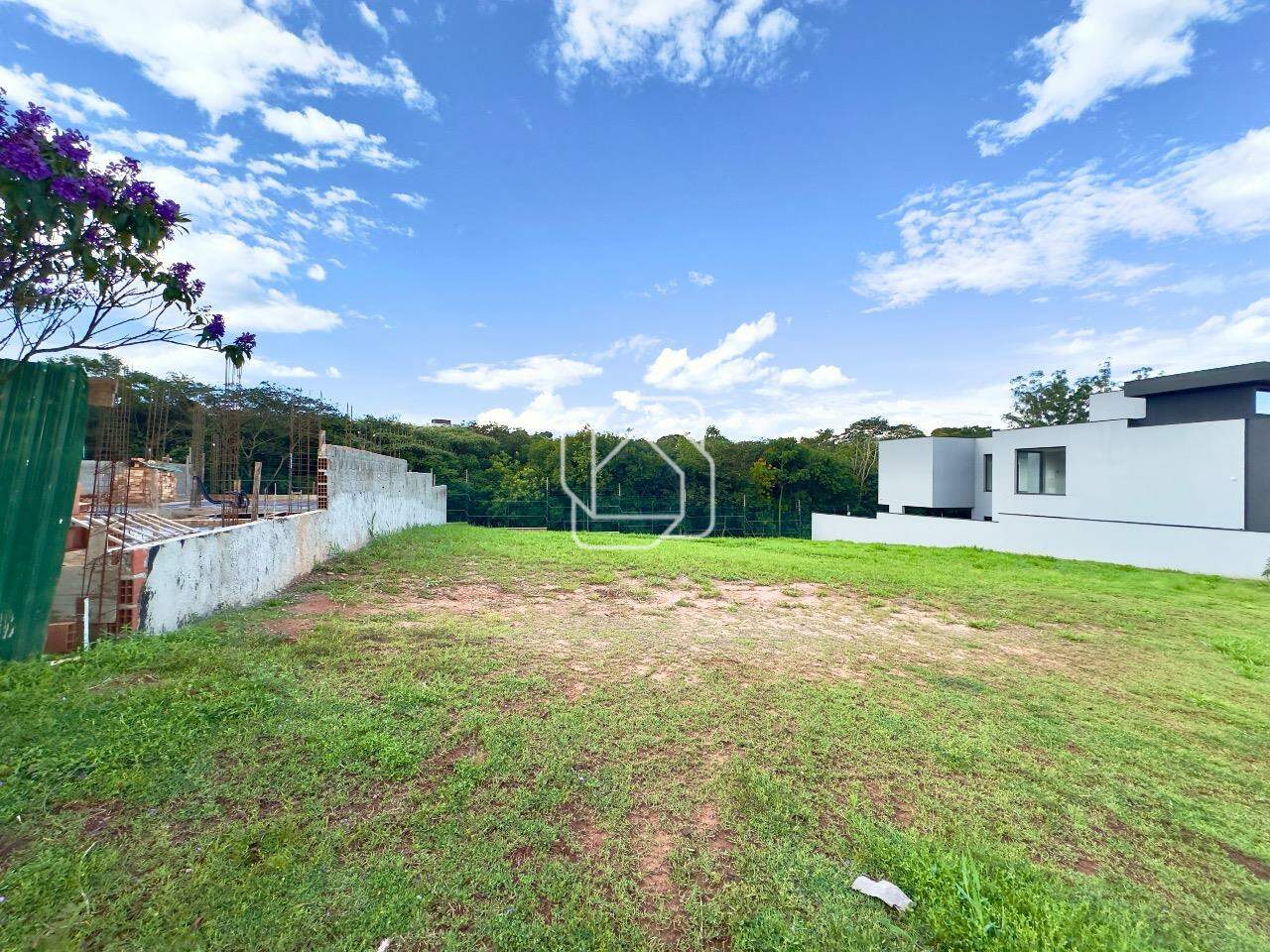 Terreno à venda em Itu - SP - Alphaville Castelo Itu: 