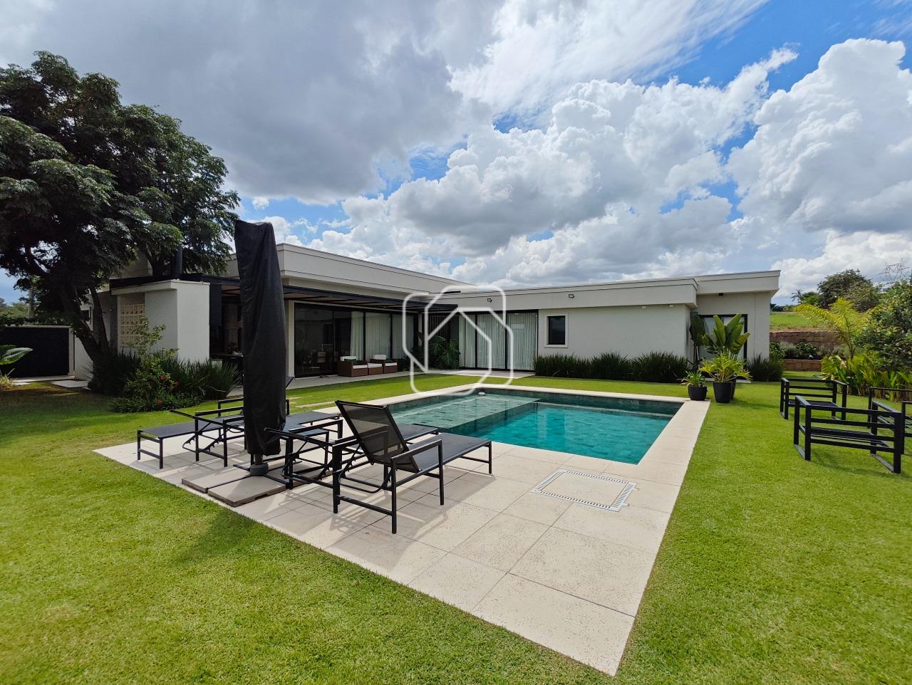 Casa de Condomínio à venda em Indaiatuba - SP - Jardins do Golfe Residencial Indaiatuba: Área da piscina