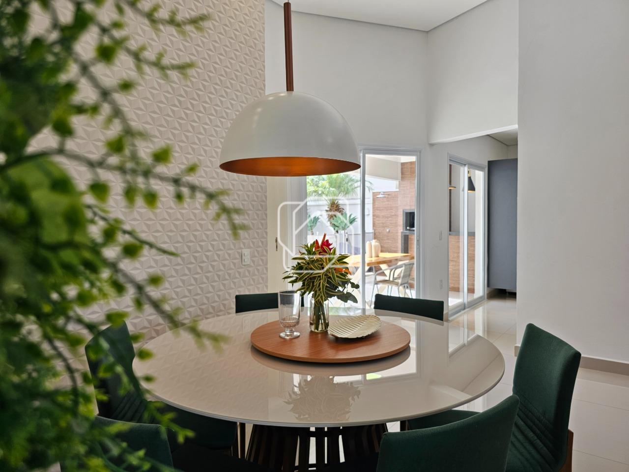 Casa de Condomínio à venda em Indaiatuba - SP - Jardim Residencial Maria Dulce: Sala de jantar