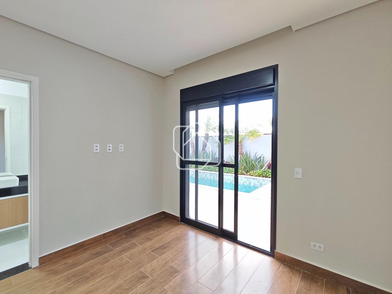 Casa de Condomínio à venda em Indaiatuba - SP - Helvetia Park: Dormitório