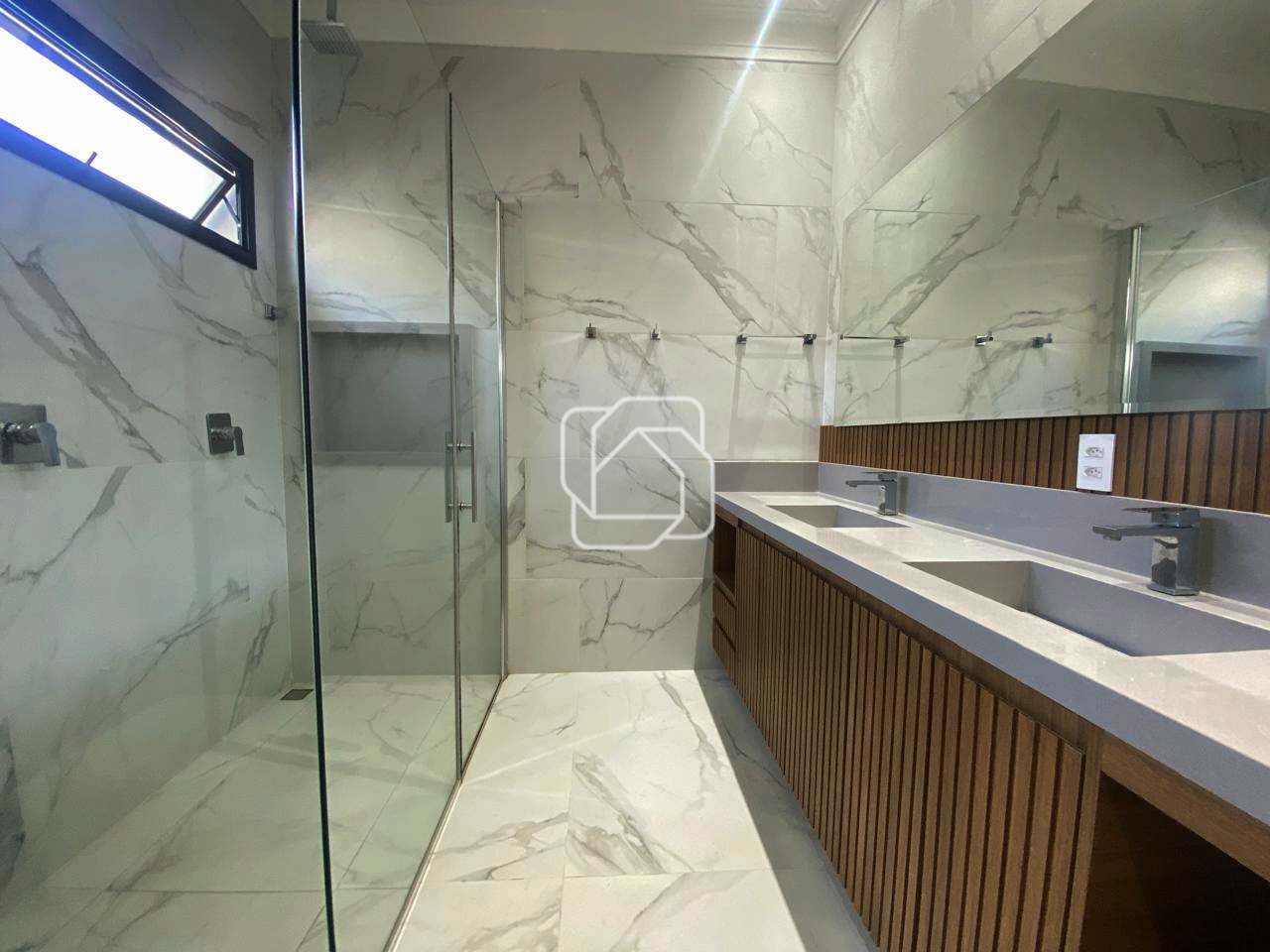 Casa de Condomínio para aluguel em Indaiatuba - SP - Jardim Residencial Helvétia Park I: 