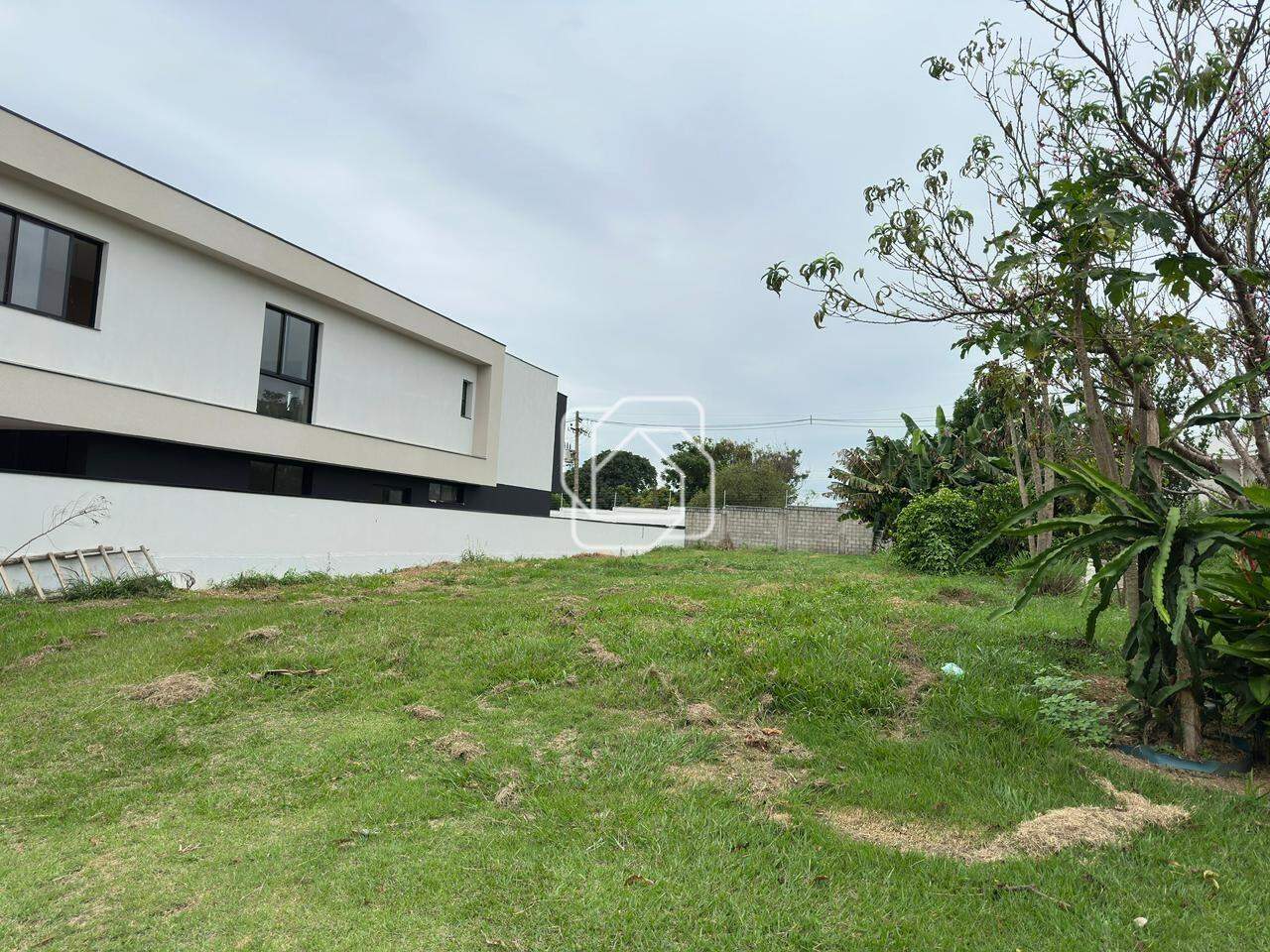 Terreno à venda em Itu - SP - Condomínio UNA: 