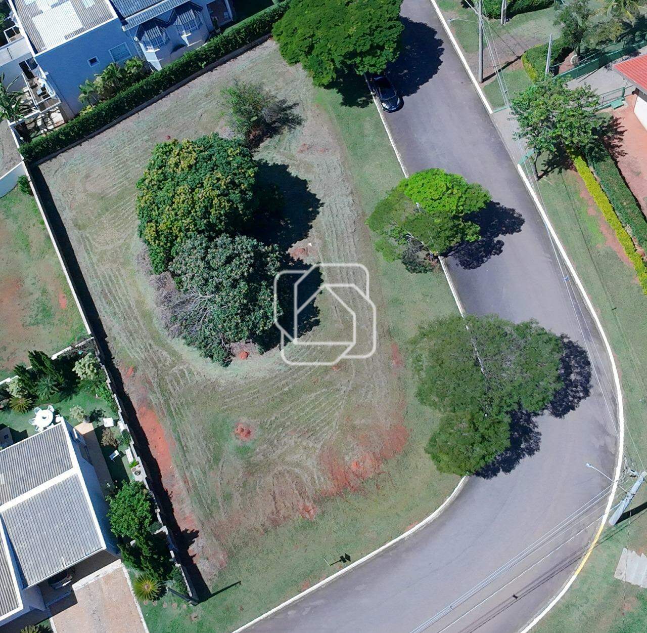 Terreno à venda em Itu - SP - Condomínio Santa Mônica: 