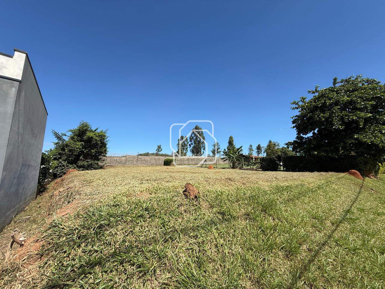 Terreno à venda em Itu - SP - Condomínio Santa Mônica: 