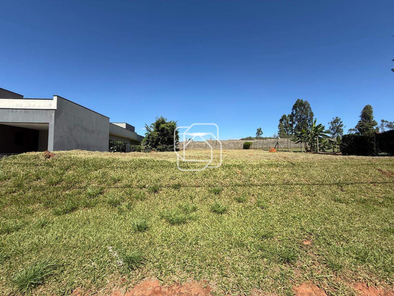 Terreno à venda em Itu - SP - Condomínio Santa Mônica: 