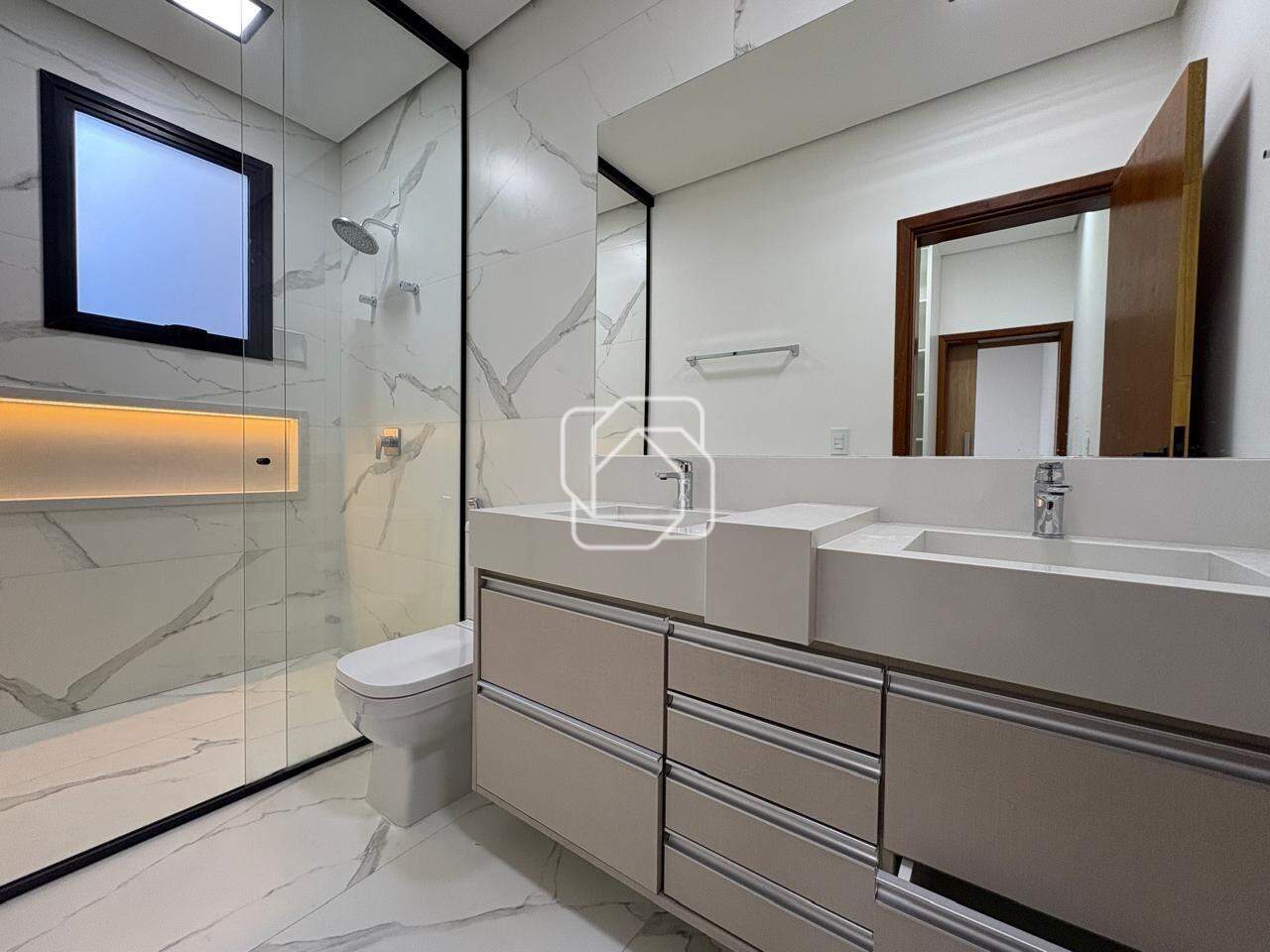 Casa de Condomínio para aluguel em Indaiatuba - SP - Jardim Mantova: 