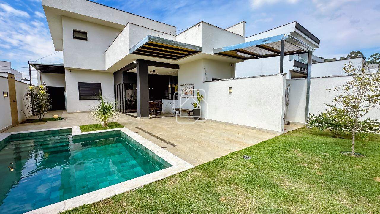 Casa de Condomínio à venda em Indaiatuba - SP - Jardins Di Roma: Área externa