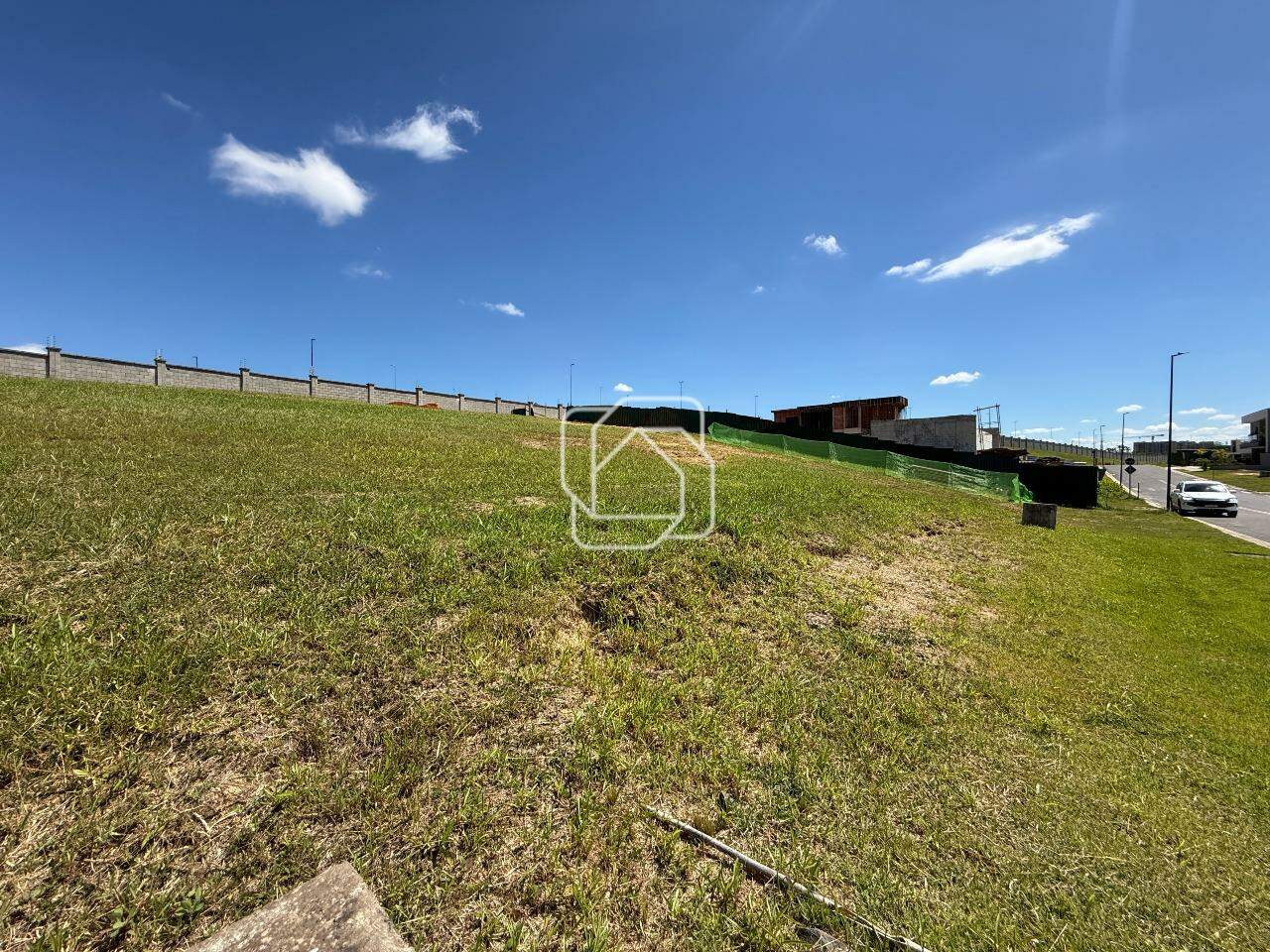 Terreno à venda em Indaiatuba - SP - Parque Villa dos Pinheiros: Visão geral do terreno