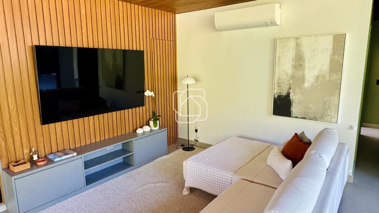 Casa de Condomínio à venda em Indaiatuba - SP - Jardins Di Roma: Sala de estar
