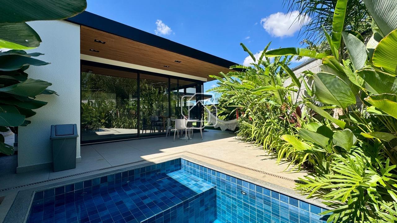 Casa de Condomínio à venda em Indaiatuba - SP - Jardins Di Roma: Área da piscina