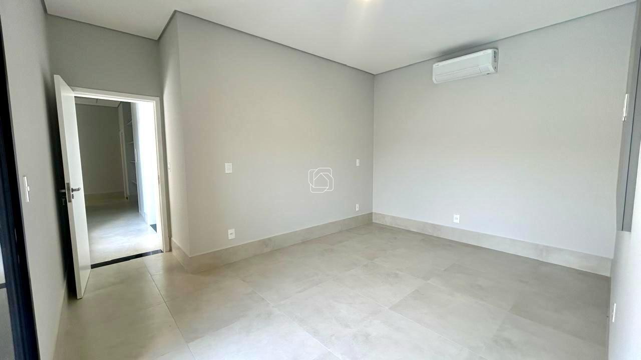 Casa de Condomínio para aluguel em Salto - SP - Portal dos Bandeirantes Salto: 