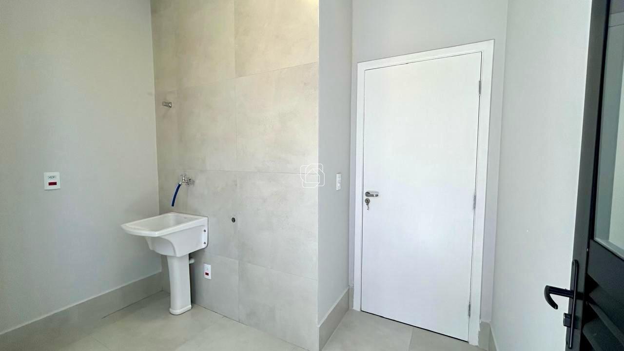 Casa de Condomínio para aluguel em Salto - SP - Portal dos Bandeirantes Salto: 