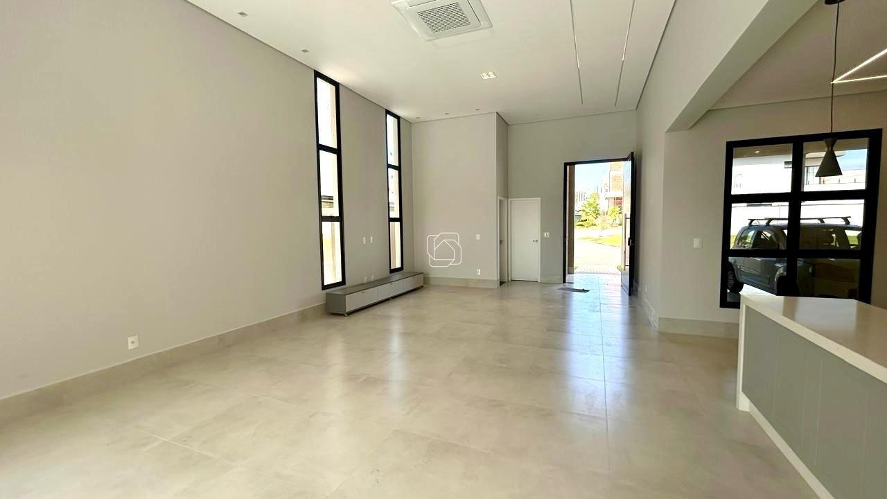 Casa de Condomínio para aluguel em Salto - SP - Portal dos Bandeirantes Salto: 