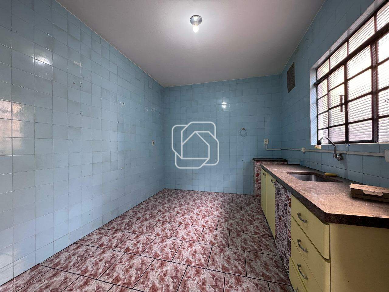 Kitnet para aluguel em Itu - SP - Alto: 