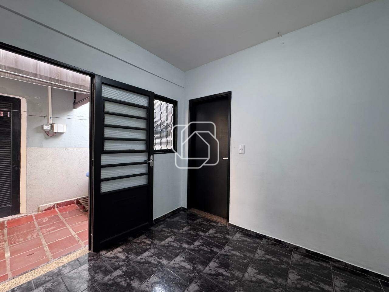 Kitnet para aluguel em Itu - SP - Alto: 