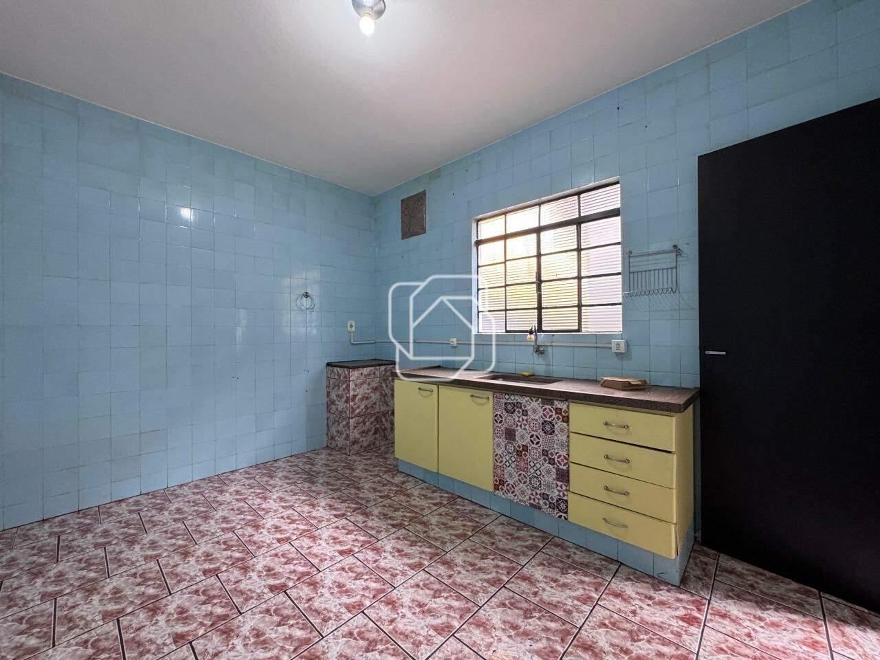 Kitnet para aluguel em Itu - SP - Alto: 