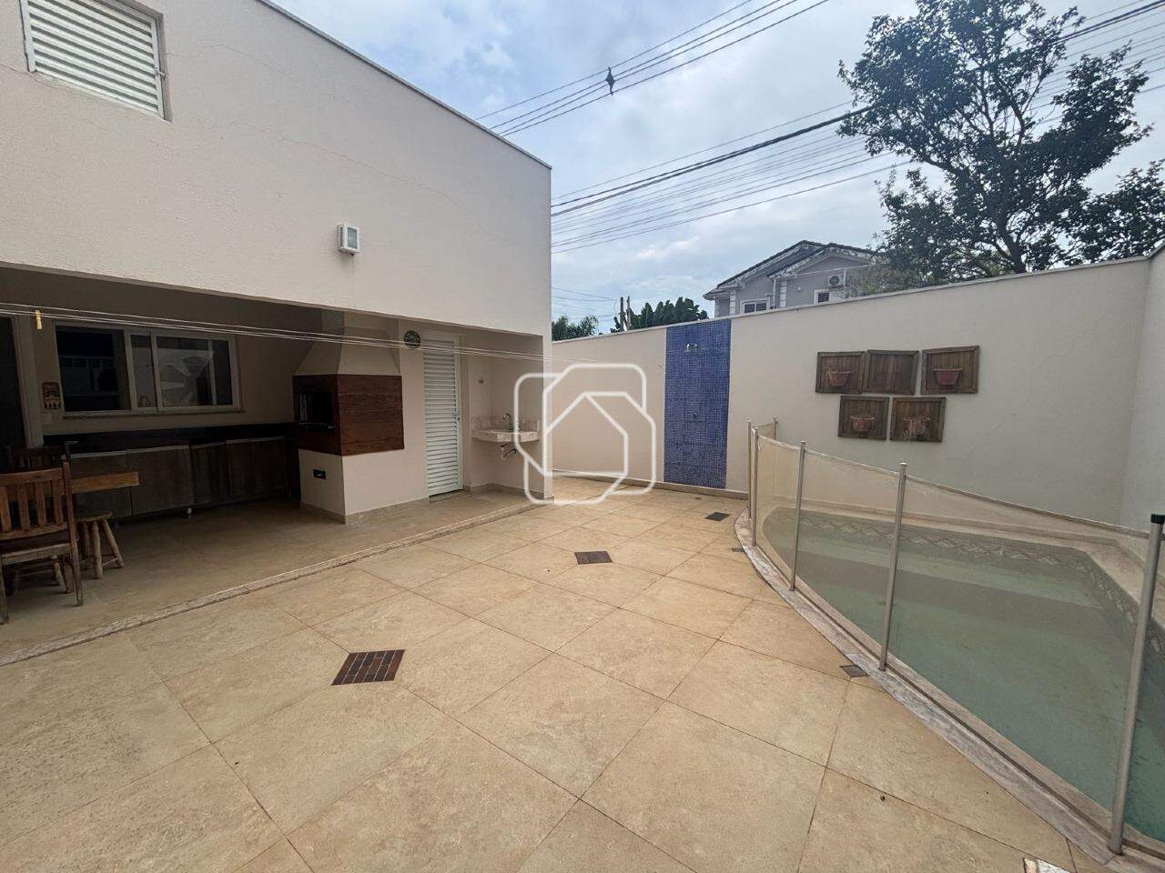 Casa de Condomínio para aluguel em Indaiatuba - SP - Jardim Portal dos Ipês: