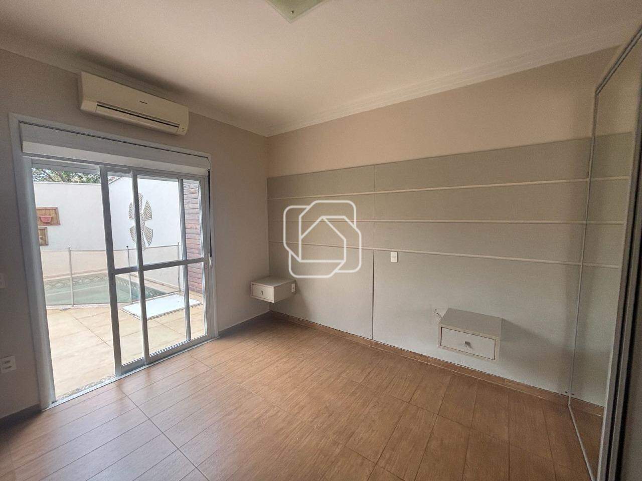Casa de Condomínio para aluguel em Indaiatuba - SP - Jardim Portal dos Ipês: