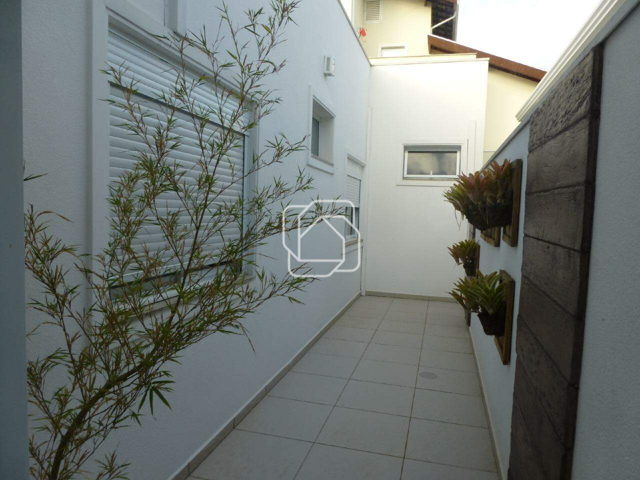Casa de Condomínio para aluguel em Indaiatuba - SP - Jardim Portal dos Ipês: