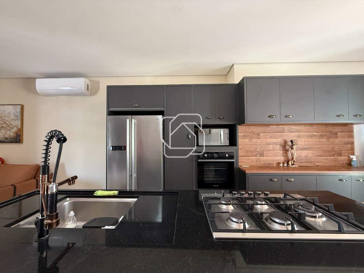 Casa de Condomínio à venda em Indaiatuba - SP - Jardim Residencial Viena: Cozinha integrada