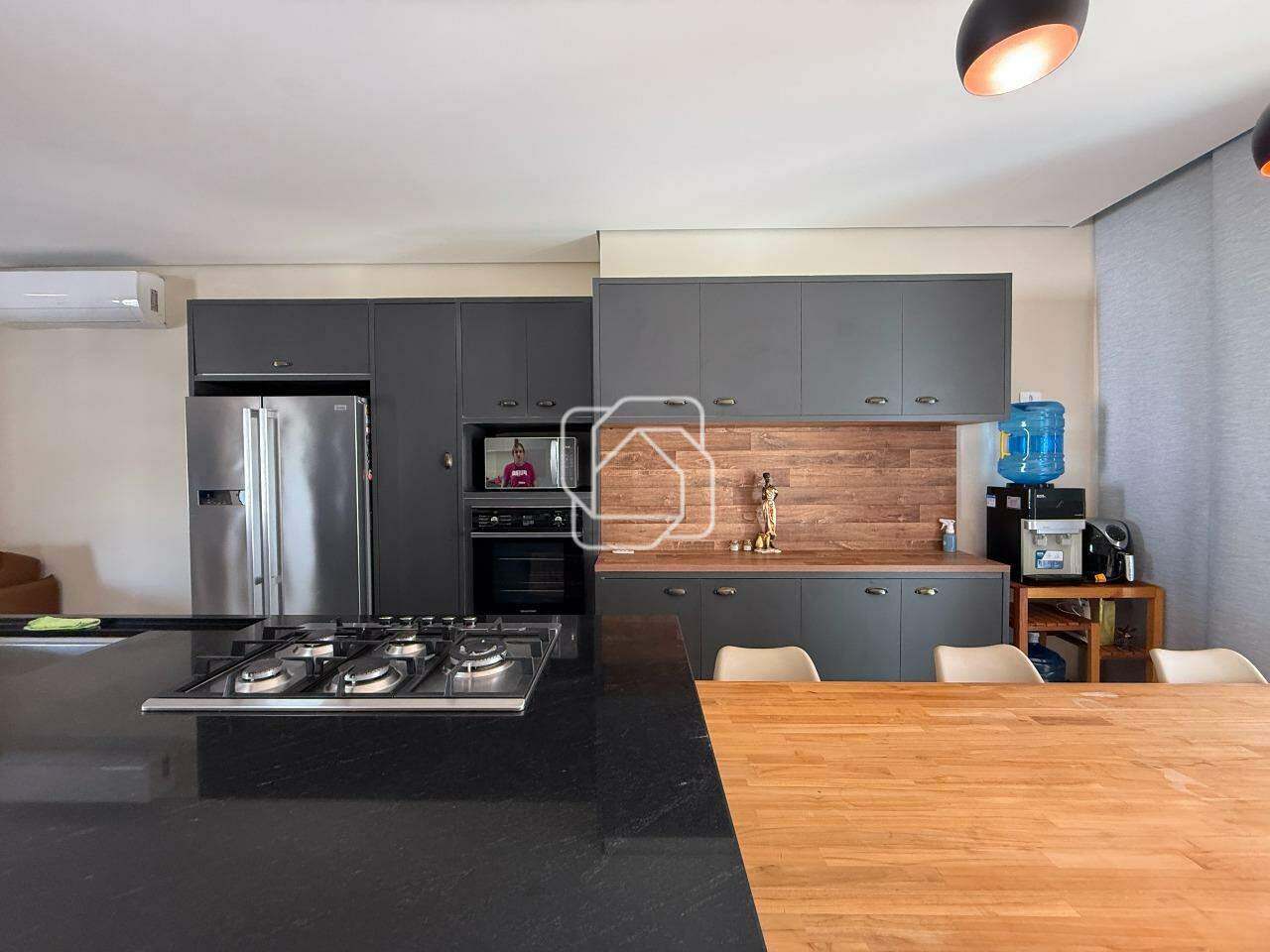 Casa de Condomínio à venda em Indaiatuba - SP - Jardim Residencial Viena: Cozinha integrada