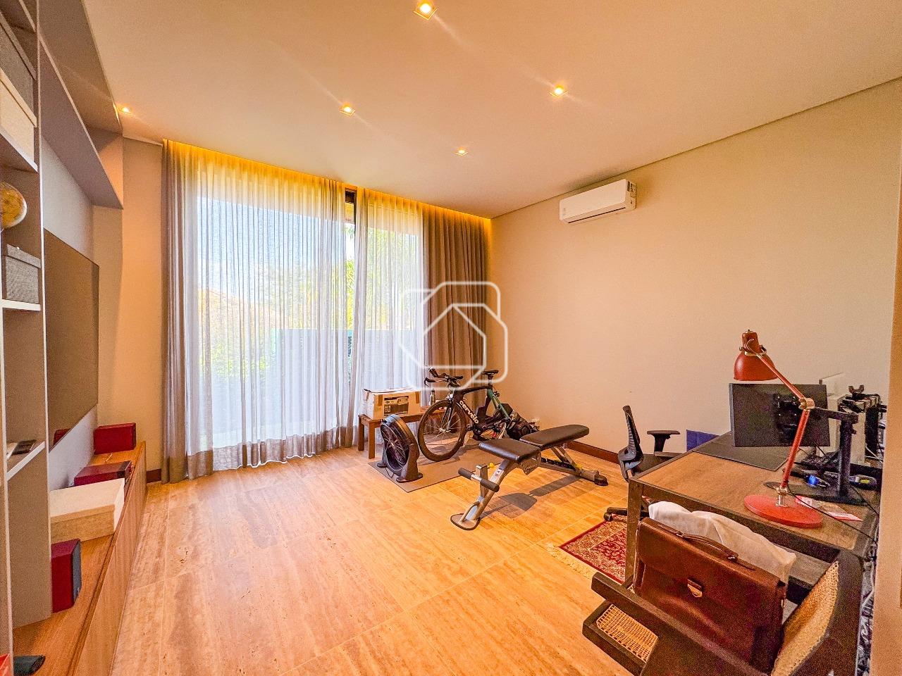 Casa de Condomínio à venda em Monte Mor - SP - Haras Larissa: Escritório