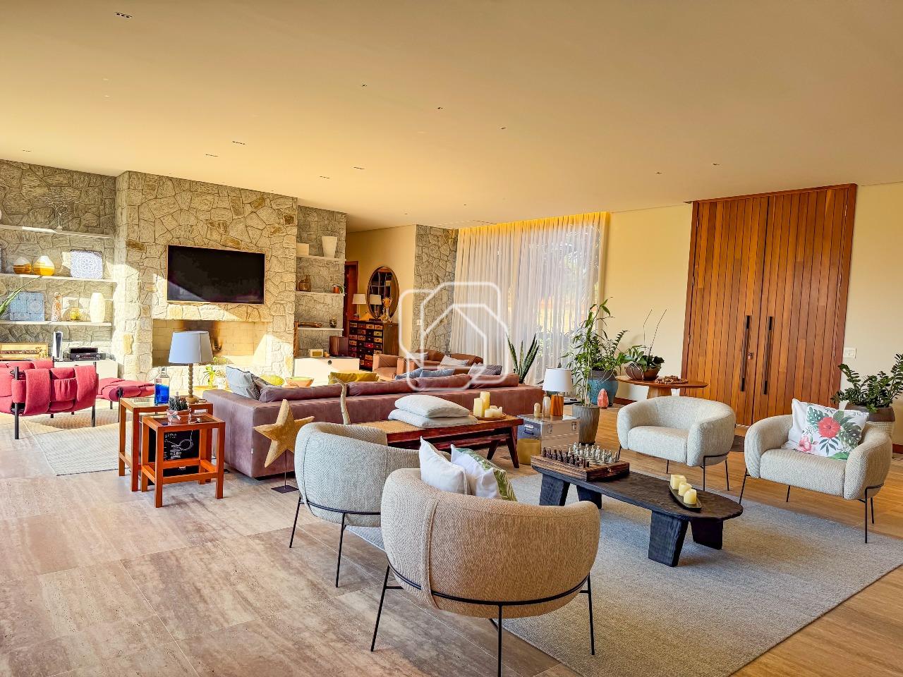 Casa de Condomínio à venda em Monte Mor - SP - Haras Larissa: Sala de estar