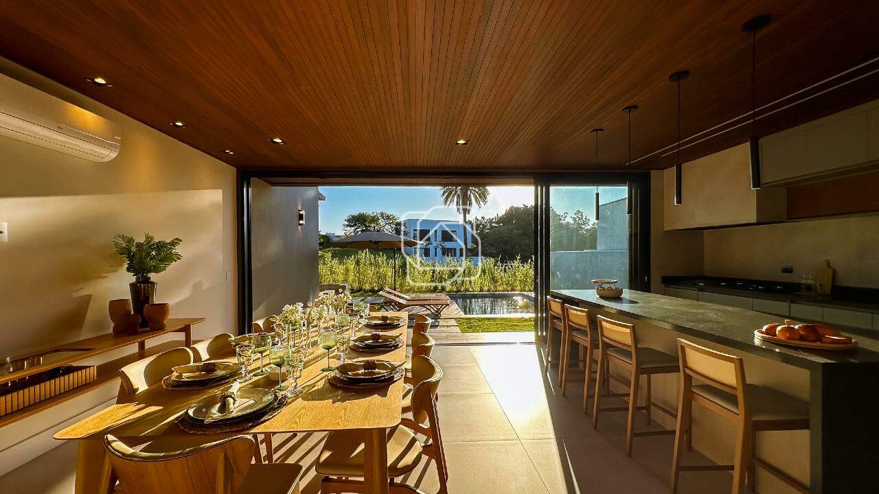 Casa de Condomínio à venda em Itu - SP - Condomínio Villas do Golfe: