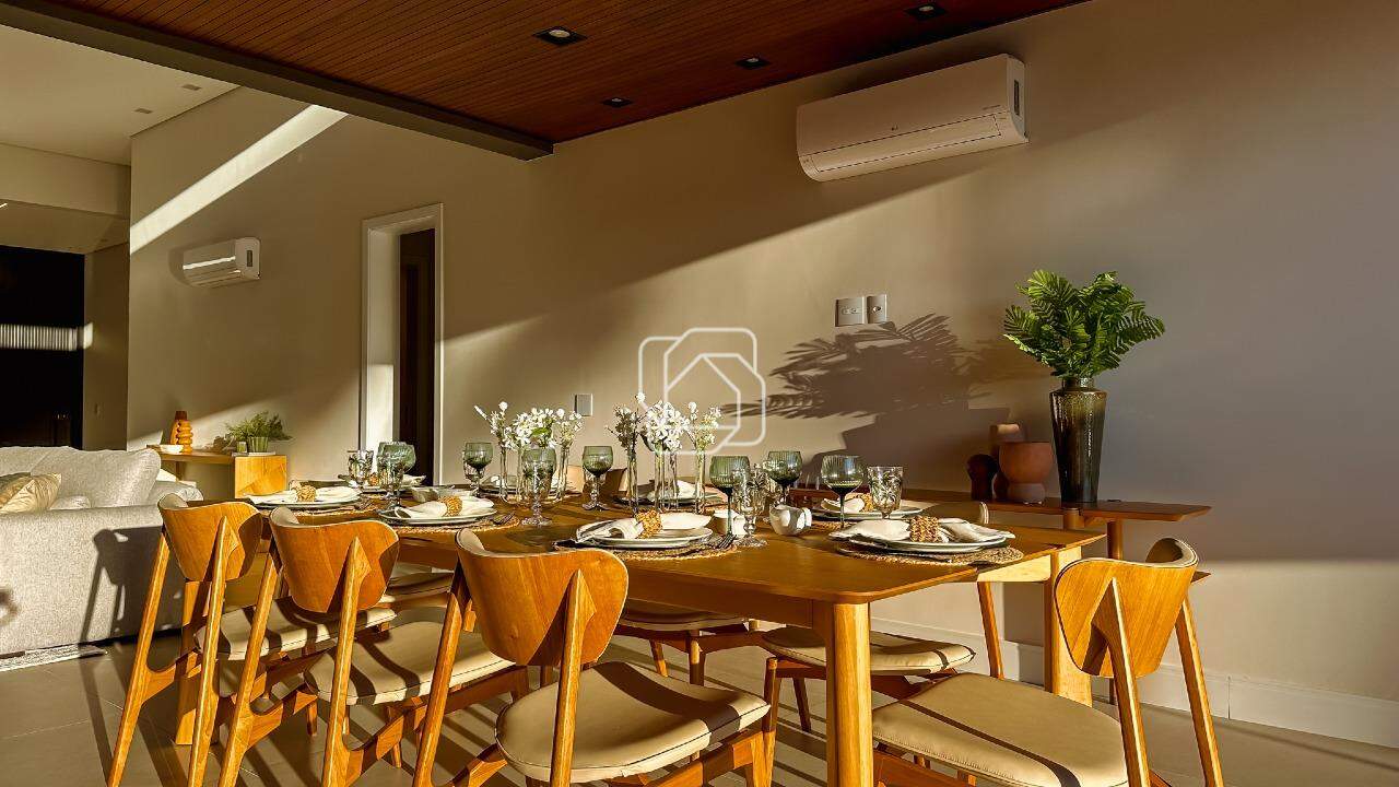 Casa de Condomínio à venda em Itu - SP - Condomínio Villas do Golfe: