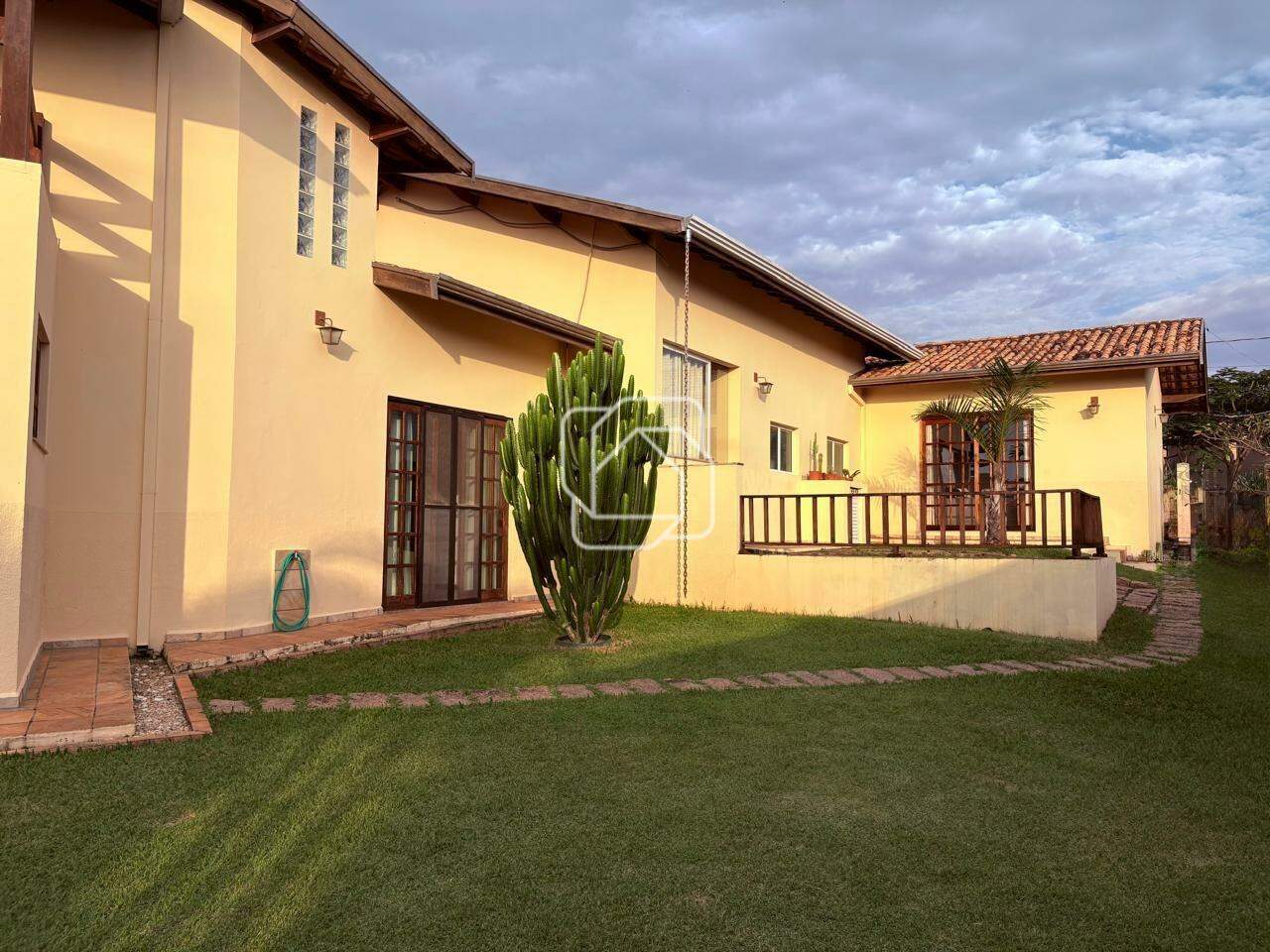 Casa de Condomínio à venda em Indaiatuba - SP - Terras de Itaici: Área externa