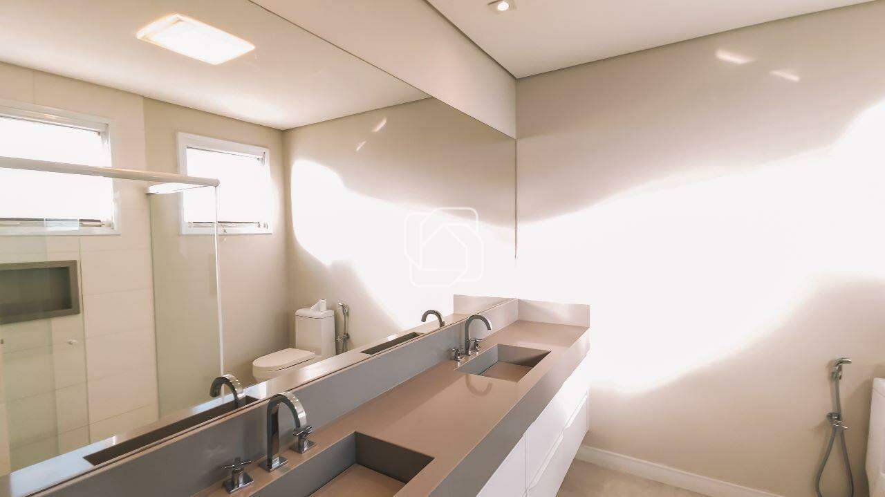 Casa de Condomínio para aluguel em Indaiatuba - SP - Jardim Vila Paradiso: Banheiro